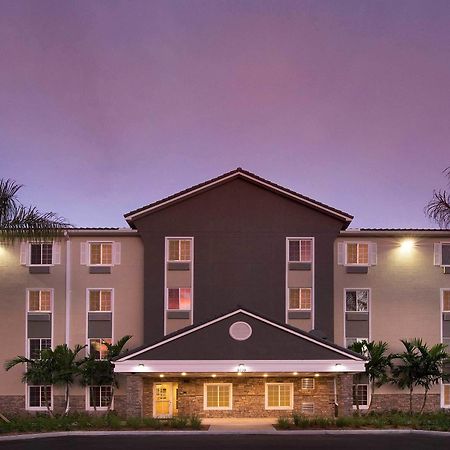 Extended Stay America Select Suites - Fort Lauderdale - Airport - West Дейви Екстериор снимка